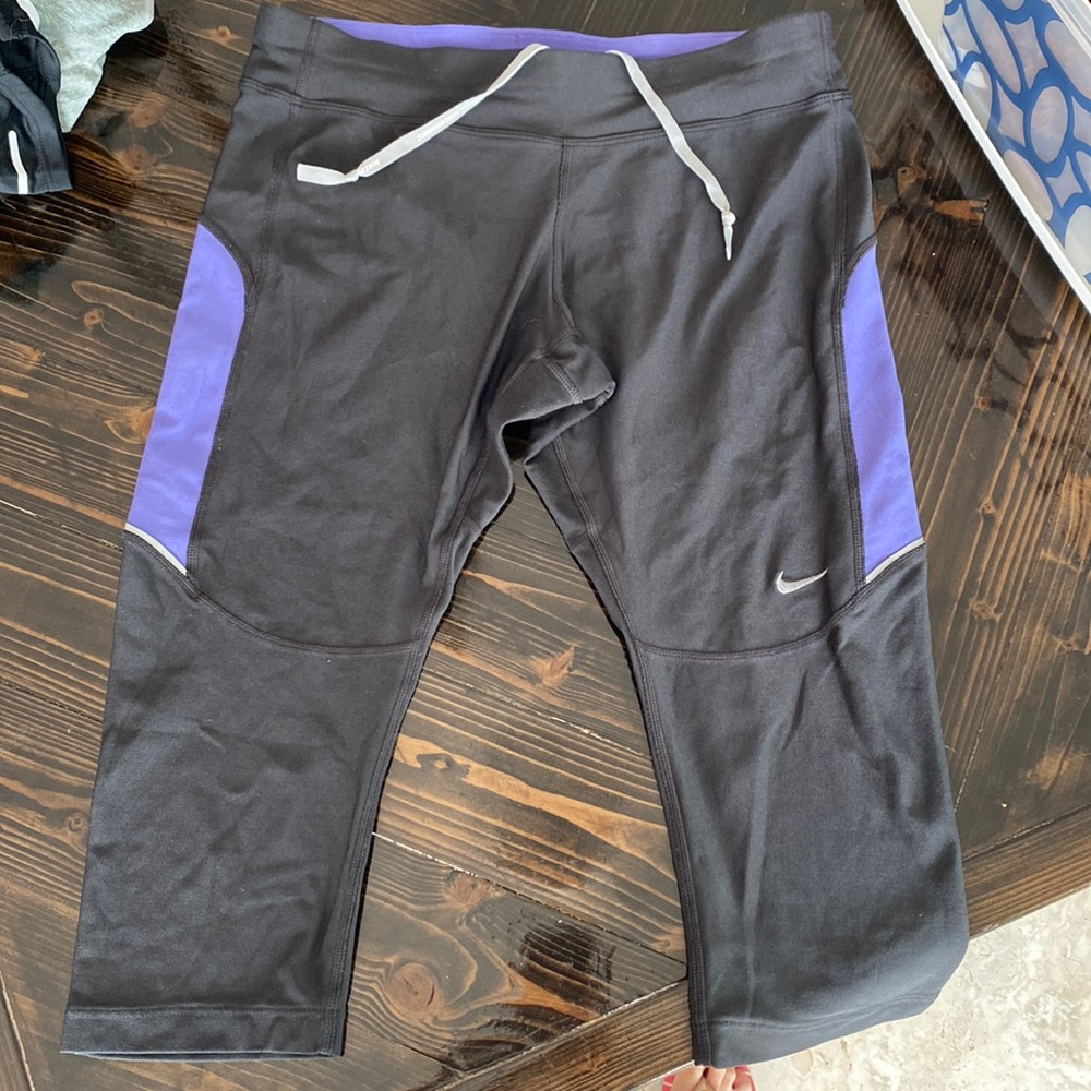 Nike cropped running pants